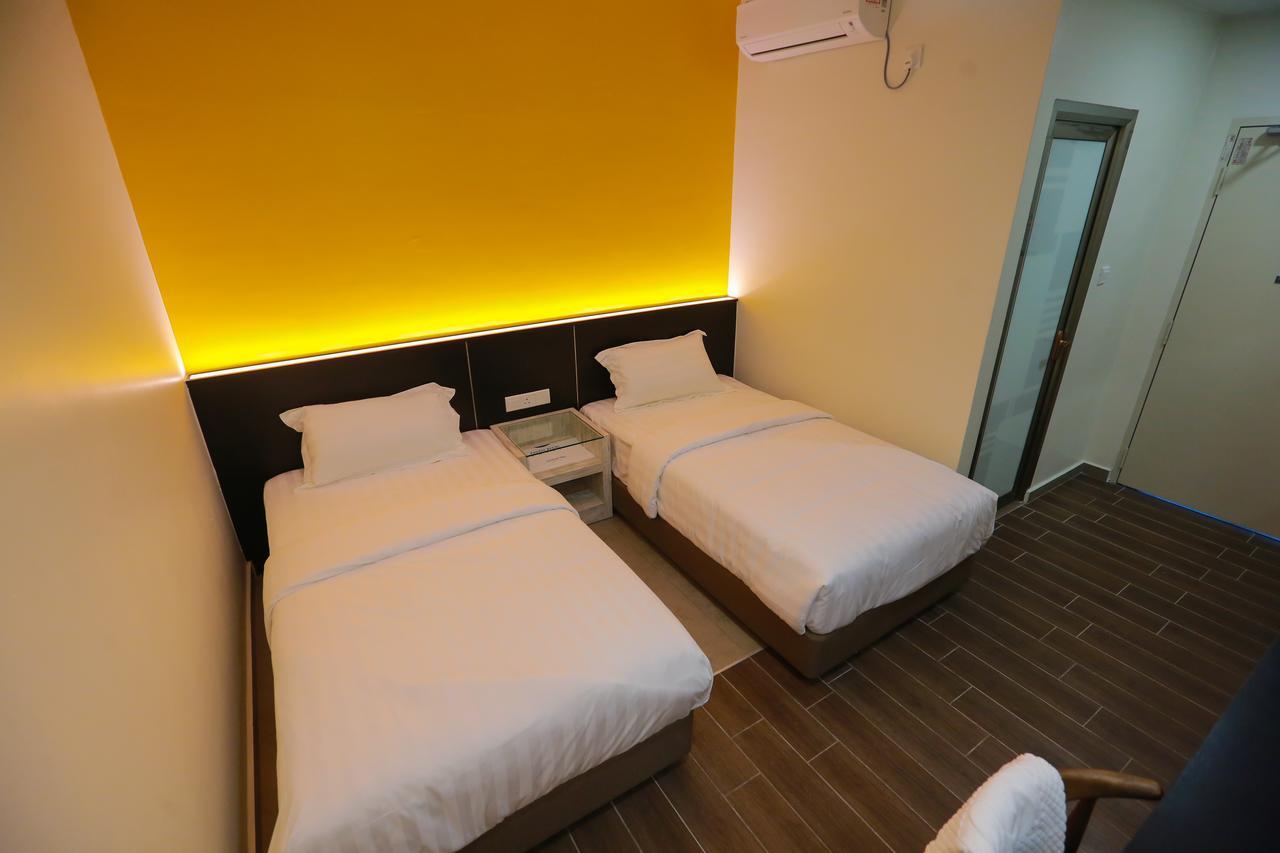 Pantai Regal Hotel Kuantan Exterior photo